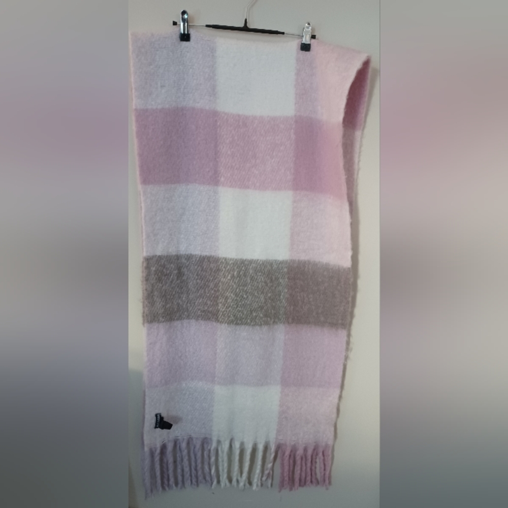 Steve Madden Scarf
